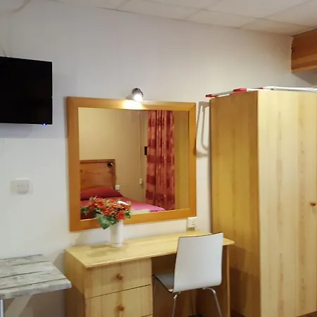 ألبورادا الفندقية 2* سليمة