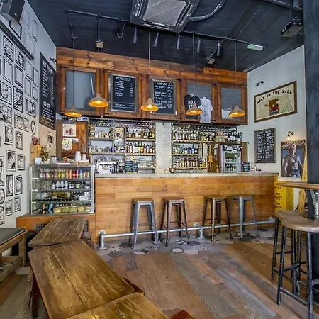 阿尔博拉大公寓酒店 酒店 2*