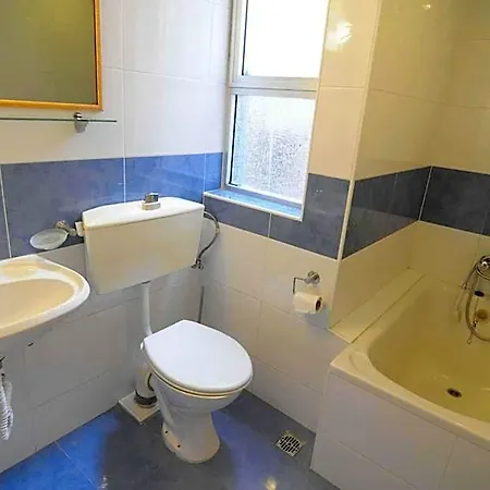 Alborada Hotel 2*
