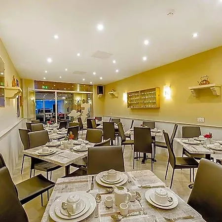 Alborada Hotel