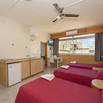 Alborada מלון 2*